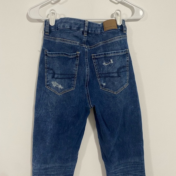 American Eagle Curvy Super Hi-Rise Jeggings - Picture 7 of 10